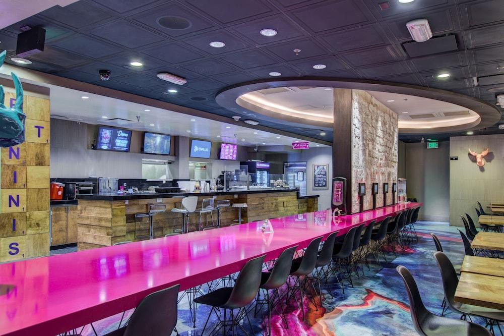 Oasis At Gold Spike (Adults Only) Hotel Las Vegas Bagian luar foto